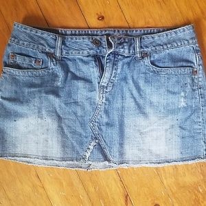 American eagle mini skirt